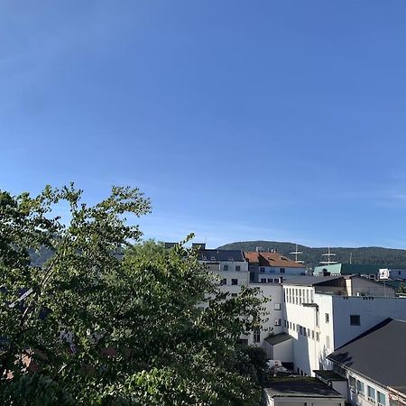 Apartment With Terrace & View Bergen Exteriör bild